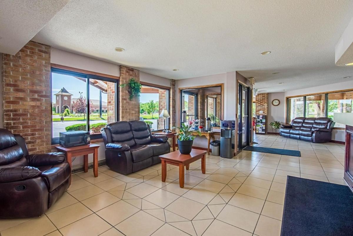 Royal Inn Suites Huntington Zewnętrze zdjęcie