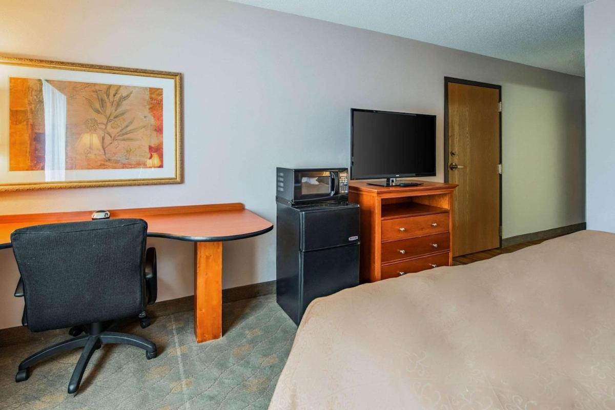 Royal Inn Suites Huntington Zewnętrze zdjęcie